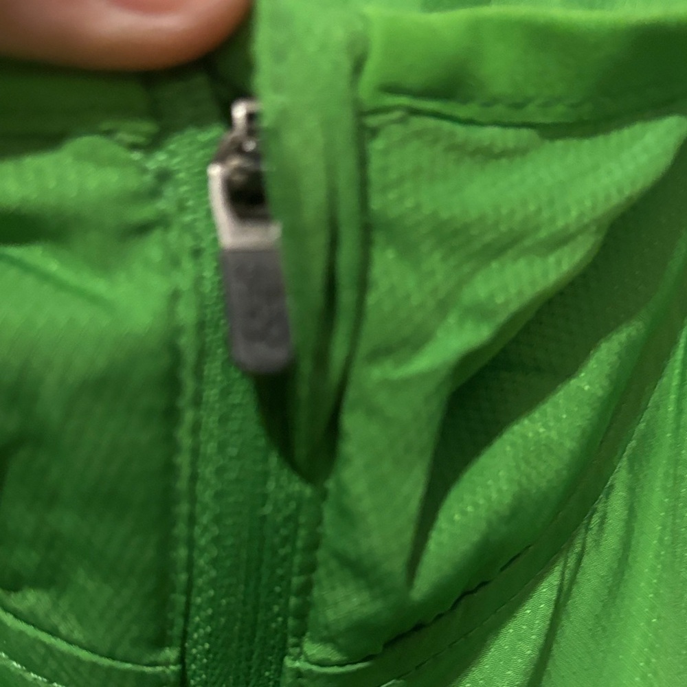 New Balance Vibrant Green Marathon light Windbreaker(rare)  XL - Picture 6 of 6